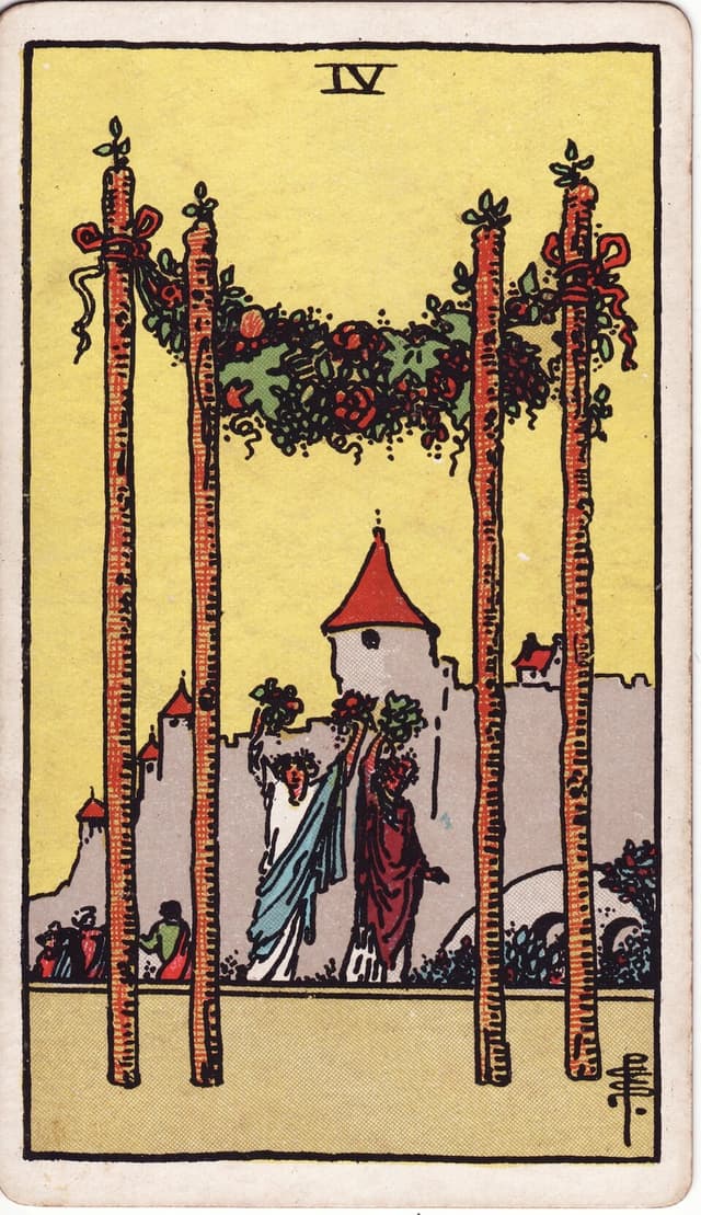 Четвёрка Жезлов (Four of Wands) — карта Таро